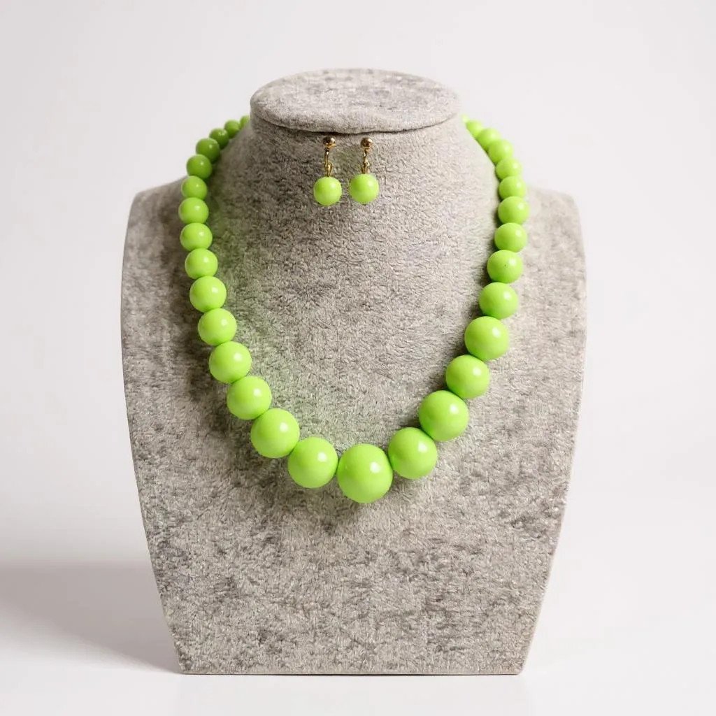 Green Lucite Bead Gradual Necklace With Post Earring Set